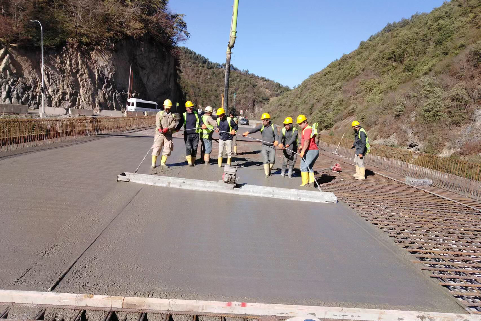 Tbilisi E60 Highway Project  Ubisa - Shorapani Section (F3), Bridge Construction Works